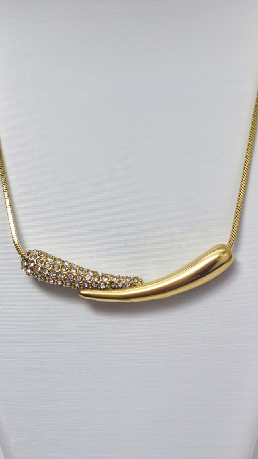 Bi-Takı | Kavisli Zirkon Taşlı Kolye