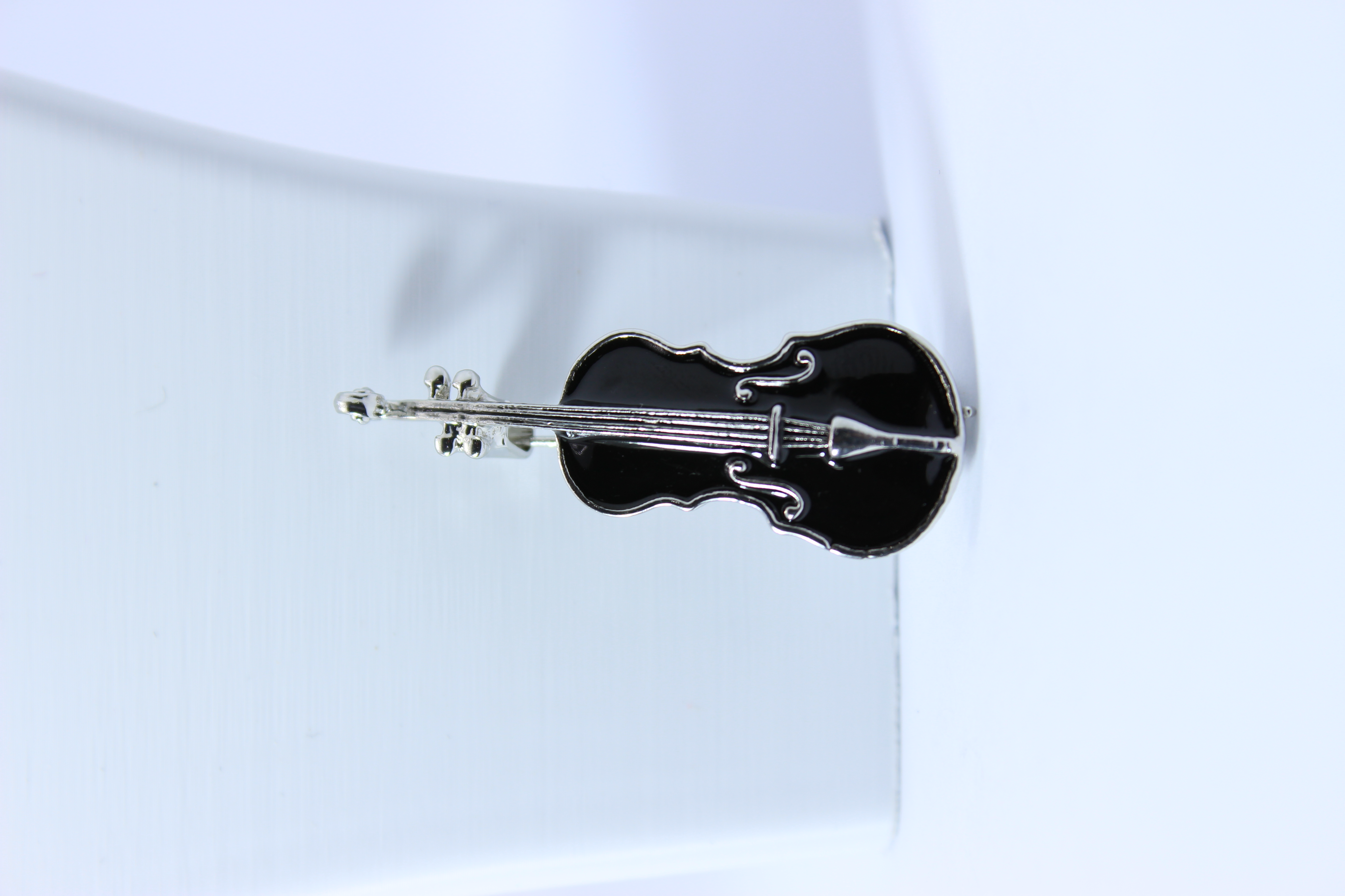 Bi-Takı | Aristokrat Çello Broş